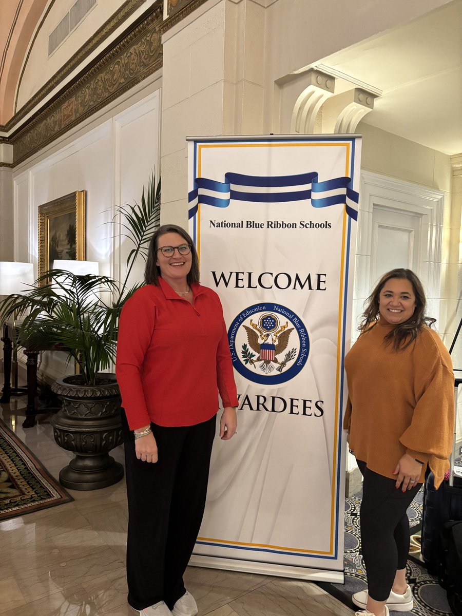 WadeCallaway's tweet image. Photos from Washington DC, where @DelmaHaberthur and @klsdavis are representing Gruver HS at the @NatlBlueRibbon ceremony! 

Proud of all of our amazing campuses! Excited the HS is finally getting their recognition! #3for3 #GrowingGreatness #StaySafeOutThere