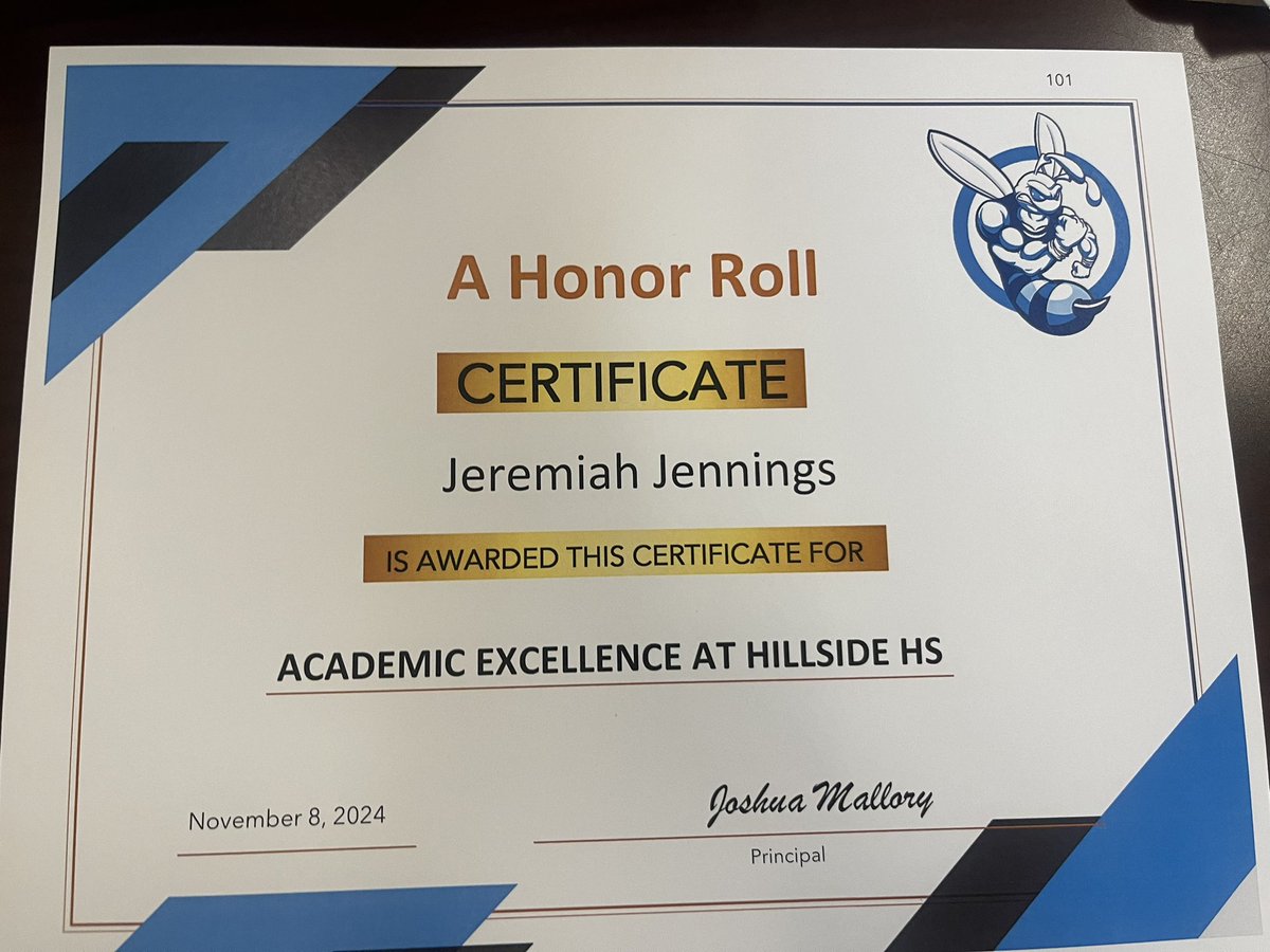 TheJ_Jennings's tweet photo. Finished the first quarter strong! Proud to be on the A Honor Roll for Academic Excellence at Hillside High School. Hard work pays off! #AcademicExcellence #FirstQuarterSuccess #HillsideHS πͺπΎπ https://t.co/8QmZpElfHZ
