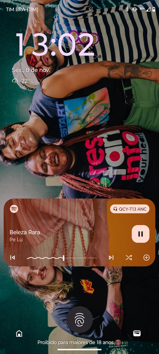 Mais pra hj a gente começou o dia nessa energia pra ir trabalhar. Sextou ou nem?
