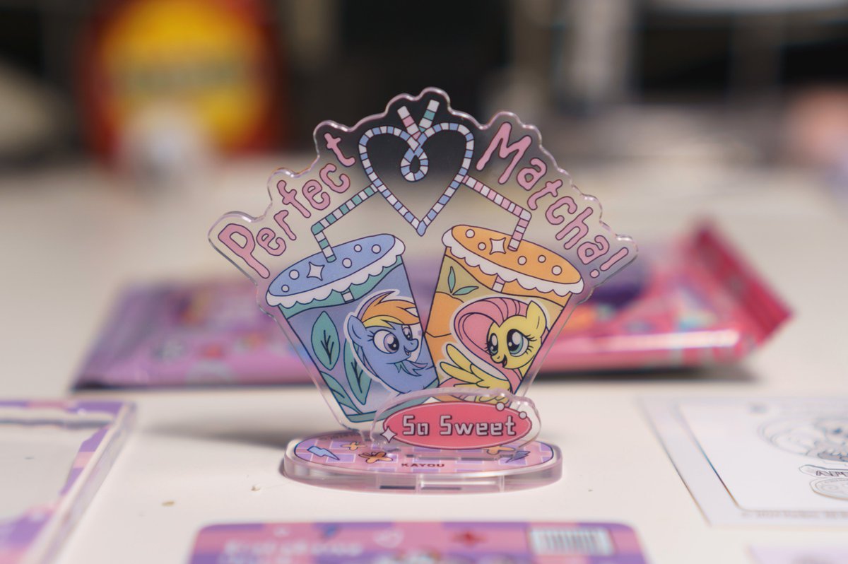 양말 / SheepPony tweet media