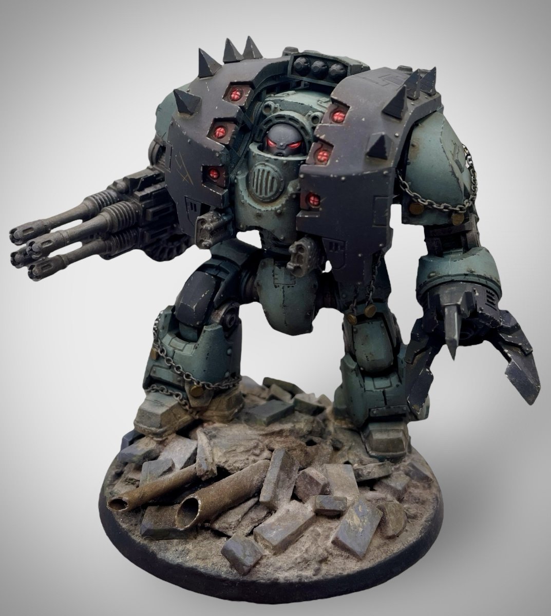 I painted this dirty Sons of Horus Leviathan. Look at him go. 
  
#Warhammer40k #WarhammerCommunity #Warhammer30K #HorusHeresy