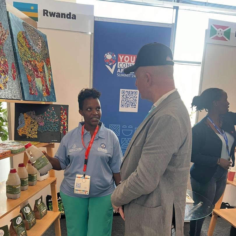 Meet Chantal Kamashazi, a growing producer of organic fertilizers &amp; compost manure in <a href="/KayonzaDistrict/">Kayonza District</a>. Thanks to our partnership with @RYAF, we are facilitating Chantal &amp; other youths to showcase innovative agribiz solutions at the ongoing #YouthConnektAfrica. #YouthConnekt2024