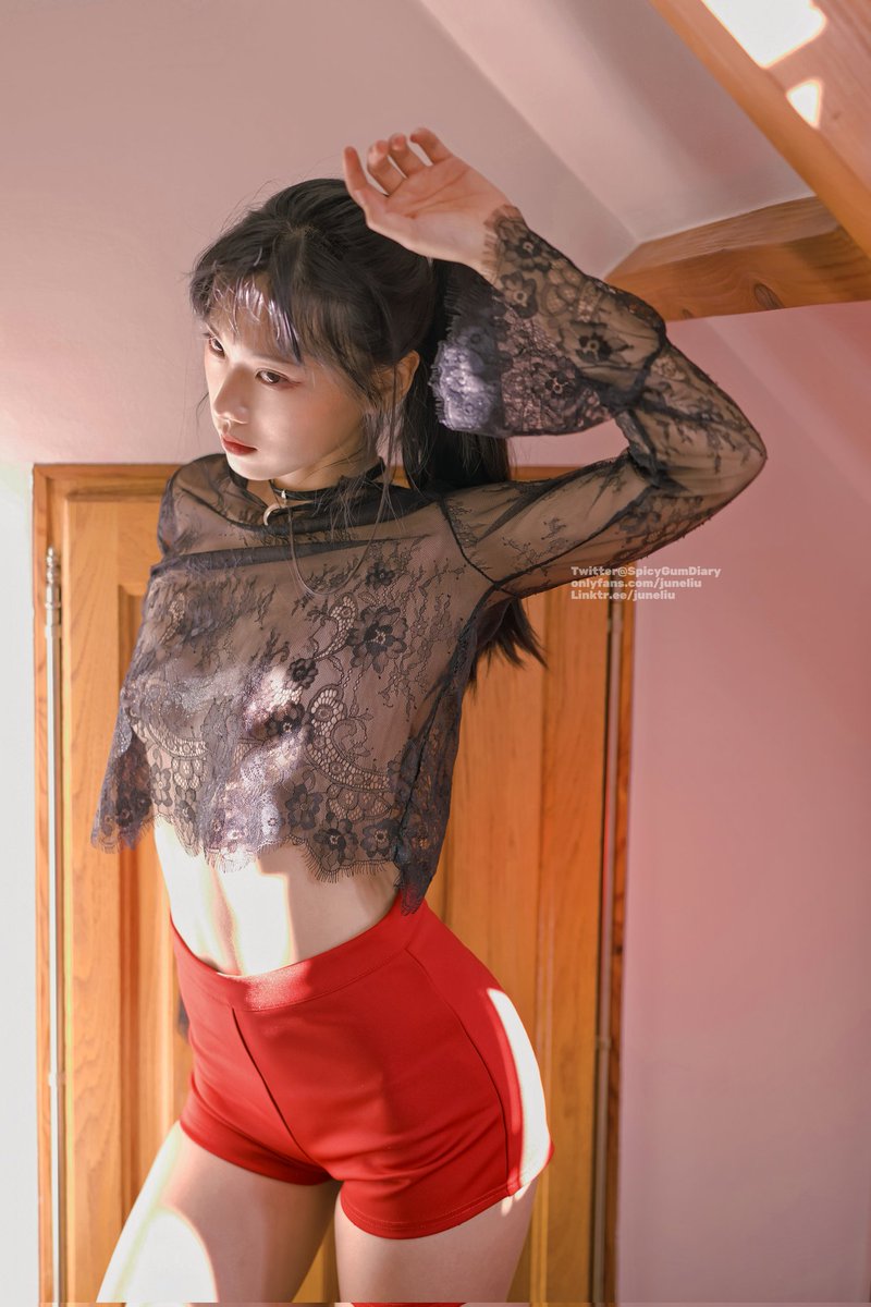 黄推福利内容 - SpicyGum✨的精彩图片 福利姬SpicyGum✨分享的黄推图片1 - 网红私拍内容