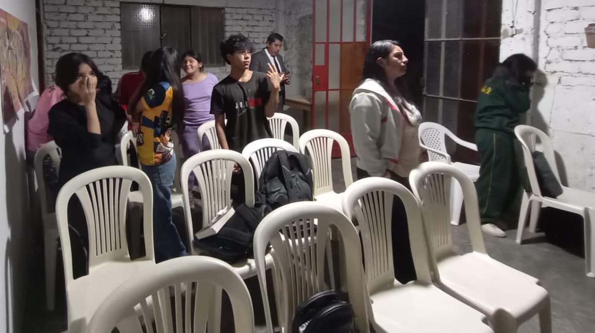 RubenRivera95's tweet photo. Semana de evangelismo Femenino, acompañando al DM Pachacamac B del Pastor Esteve Chapoñan - Iglesia Florida 🙏🏼😃 https://t.co/t7oyF1YMMy
