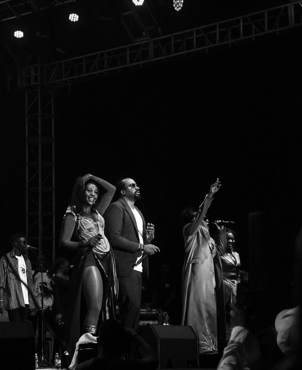 BlanketsNWineUG's tweet photo. Todayโs spotlight: @theblu3๐
The legendary trio of Lillian Mbabazi, Cinderella Sanyu, and Jackie Chandiru are known for their hits โHitajiโ & โMutima Gwangeโ among others.
Whatโs your all time favourite song?๐ถ
#2Stages1Vibe #AlwaysAGoodTime https://t.co/CVGlAfkp4C