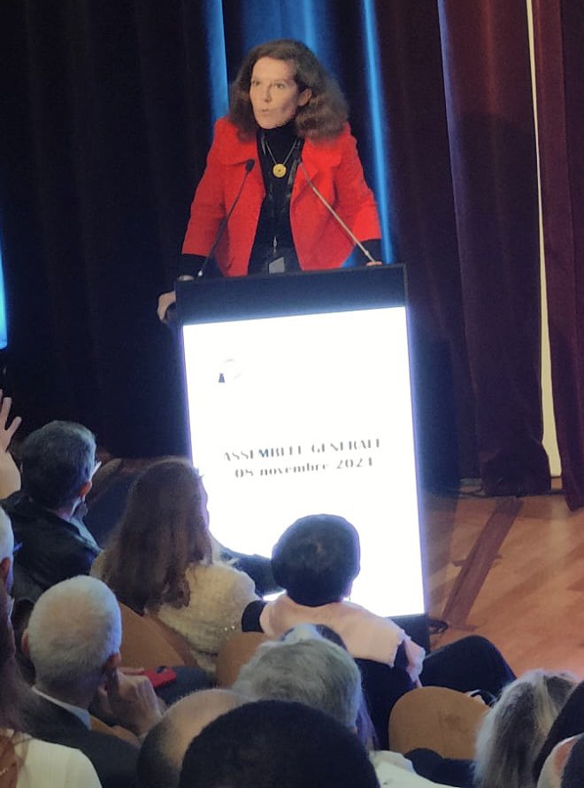 Élections nationales aujourd’hui à la <a href="/Conf_Batonniers/">ConférenceBâtonniers</a> et réélection de la vice-présidente <a href="/justine_devred/">Justine Devred</a> pour un nouveau mandat impliqué de 3 ans 👏🏻👏🏻👏🏻<a href="/COBEST_/">COBEST</a> <a href="/ConfBarreauxGSO/">CONFERENCE DES BARREAUX DU GRAND SUD-OUEST</a> <a href="/ConfRegBatOuest/">Conférence Régionale des Bâtonniers de l'Ouest</a> <a href="/CNBarreaux/">Conseil national des barreaux - les avocats</a> <a href="/MaitreMax2/">Maxime Gallier</a> <a href="/BulardValerie/">Valérie Bulard</a> <a href="/AlainCockenpot/">Alain COCKENPOT</a>