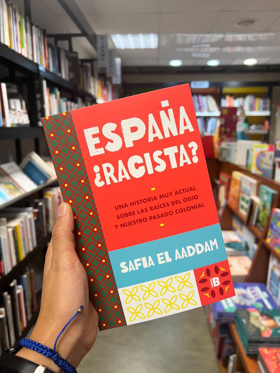 SafiaElaaddam's tweet photo. Se publica mi segundo libro. Esta vez un ensayo. Disponible en todas las librerías y plataformas desde ayer. https://t.co/DcPVpNwKSP