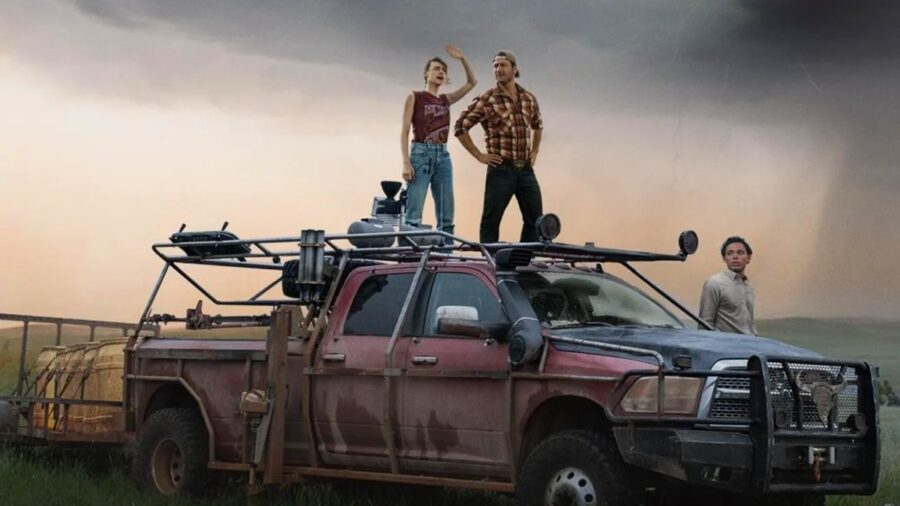 CinePREMIERE's tweet photo. #EnStreaming💻 | #Tornados ya está disponible en @StreamMaxLA.
Lee aquí nuestra crítica de la película 👇
https://t.co/Ns1edt51Su https://t.co/B62hTq6s48