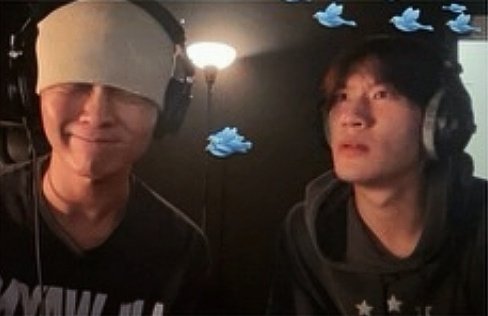 ydmfeed's tweet photo. yedam with h1ghrmusic bois ♡ #방예담 https://t.co/IkM7IJqU86