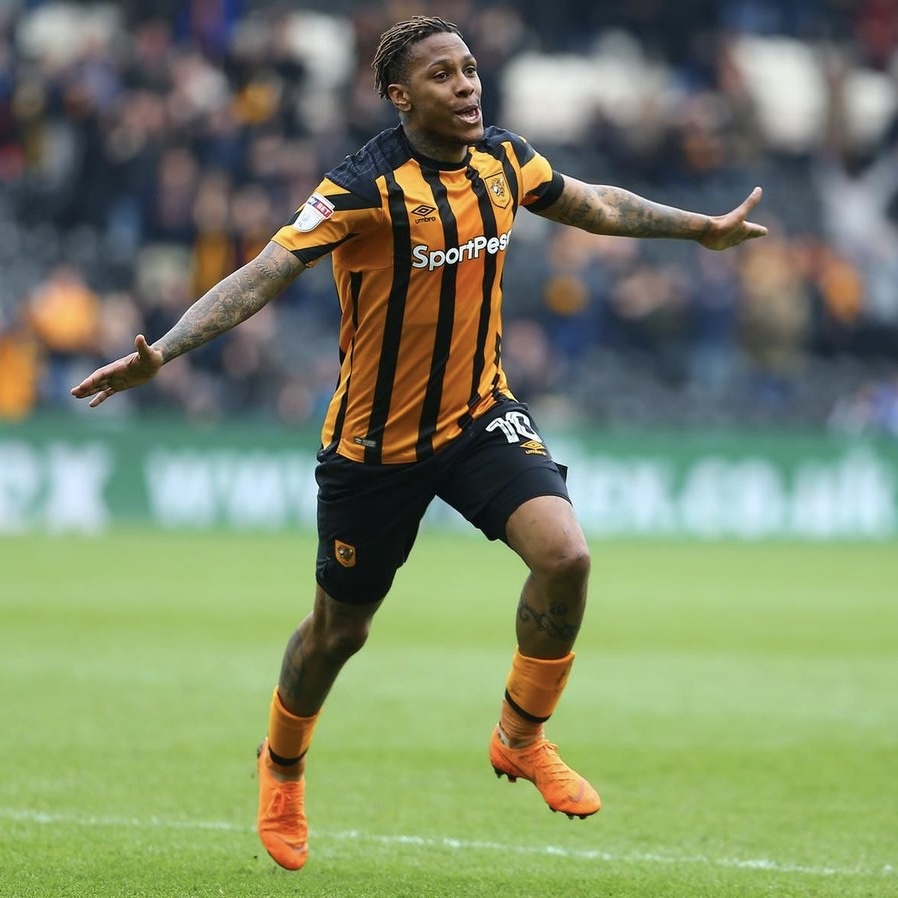 Random footballer of the day:

Former Hull striker Abel Hernandez.

#HCAFC