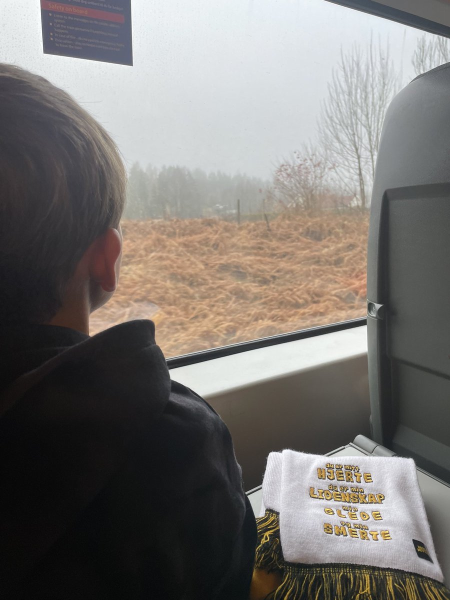Erik van Wijk Kjelstad tweet media