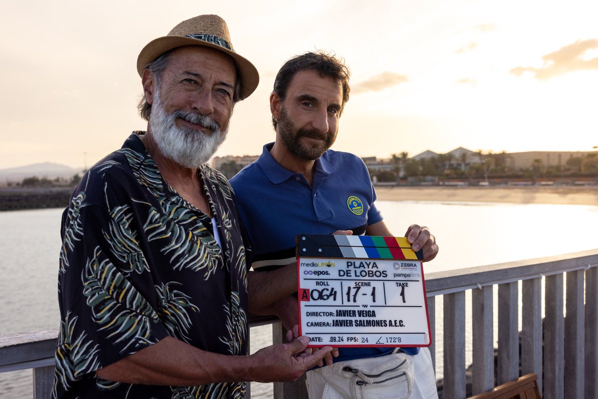ZebraEs's tweet image. 🦅 Finaliza el rodaje de #PlayaDeLobos. 

Dirigida por Javier Veiga y protagonizada por #GuillermoFrancella y #DaniRovira, esta comedia de suspense explora el choque de personalidades en una historia de humor y tensión.

Estreno en primavera de 2025
#ZebraProducciones #GrupoiZen