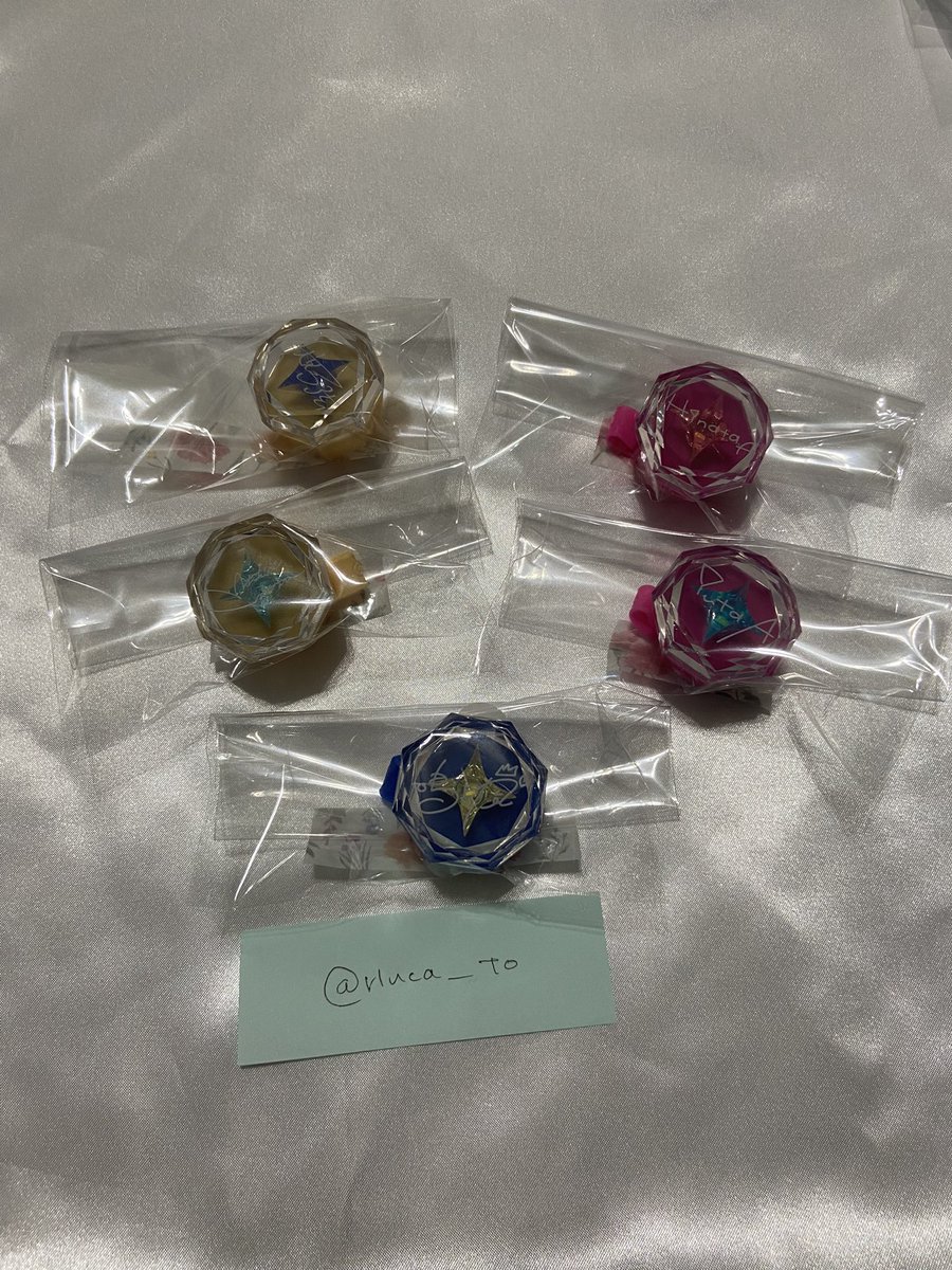 【交換】あんスタ リンライ リングライト 9th

求：英智

譲：渉 弓弦 ひなた ゆうた 嵐

22日幕張昼公演参加予定
郵送＞22日昼公演前手渡し

検索からもお待ちしております
よろしくお願いします