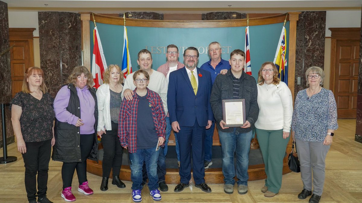 Jeff Dwyer (@jeffdwyermha) on Twitter photo This week in the <a href="/NL_HOA/">NL Legislature</a>, we honoured 15-year-old Zachary Senior, who bravely saved his family from a burning vehicle after a serious collision on the Red Harbour River West Bridge.
Thanks to his quick actions, they all made it out safely. True heroism from the Burin Peninsula! This week in the <a href="/NL_HOA/">NL Legislature</a>, we honoured 15-year-old Zachary Senior, who bravely saved his family from a burning vehicle after a serious collision on the Red Harbour River West Bridge.
Thanks to his quick actions, they all made it out safely. True heroism from the Burin Peninsula!
