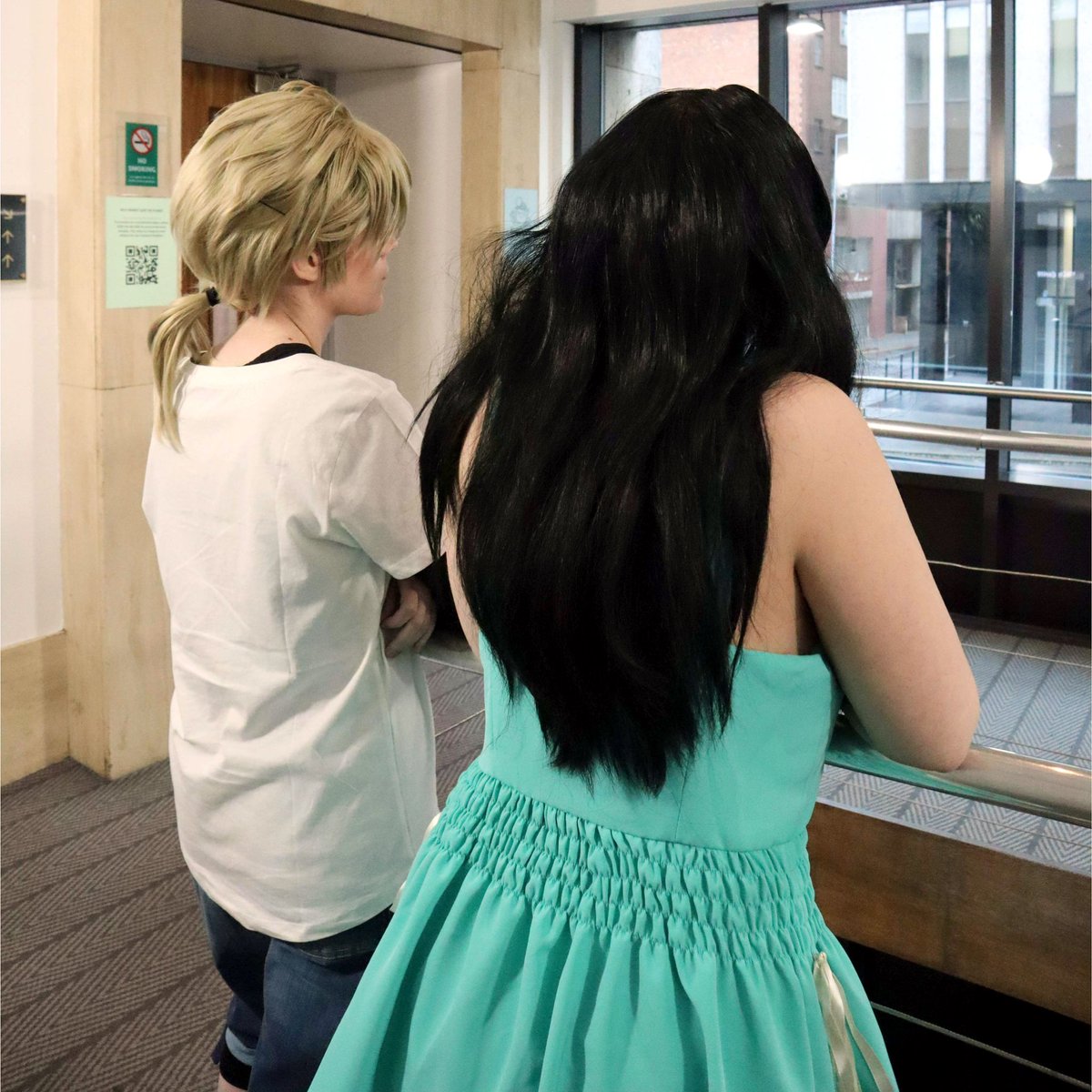 “I don’t think that’s a good idea… but I’ll still protect you anyway.”

🧍 Cloud Strife, Final Fantasy VII
🧍‍♂️ Featuring <a href="/PureBlueLupine/">BlueLupine</a> as Tifa Lockhart
📍 Pom Central, 2024
📸 <a href="/nightwingcat15/">☆ soph ☆</a>