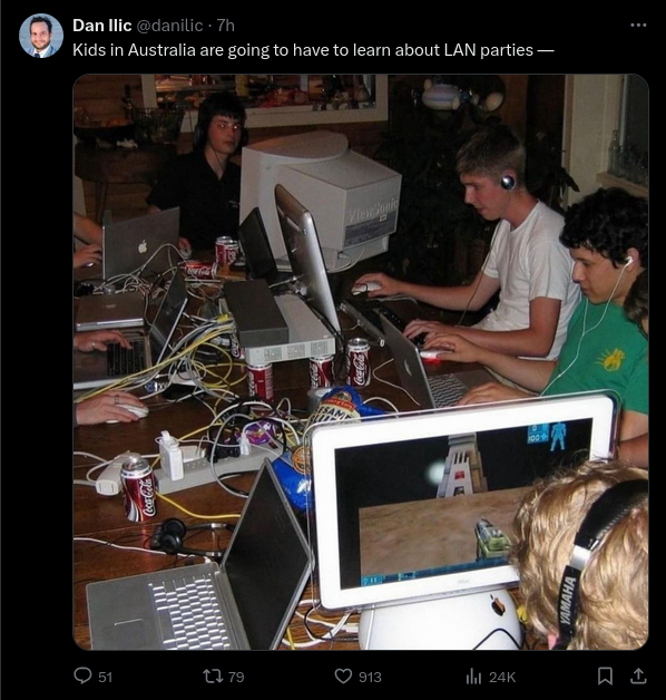 GodDamnItLizard's tweet photo. shut the fuck up https://t.co/Go6sabFG3v