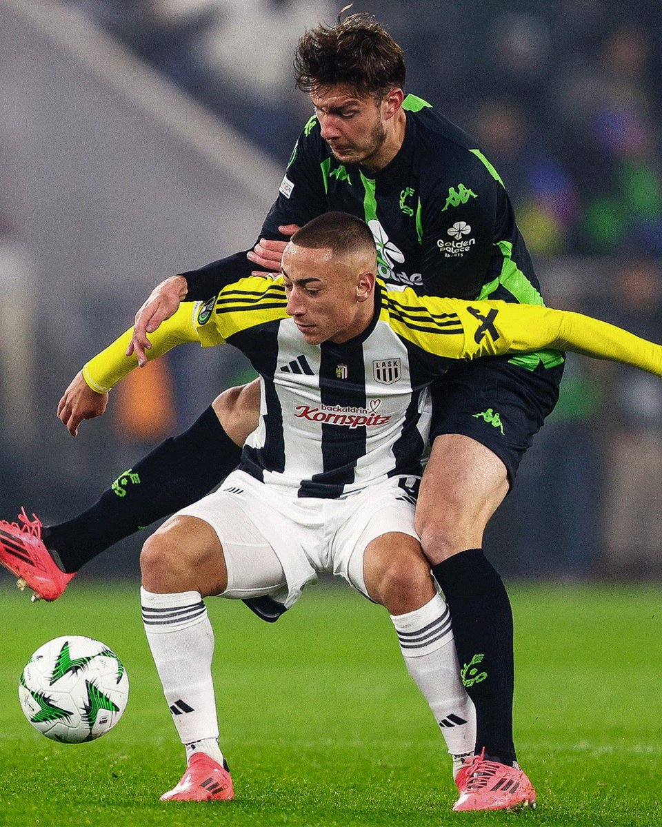 cercleofficial's tweet photo. Pure grinta π€ππ€#LASKCER #UECL https://t.co/1eIikQCJVH