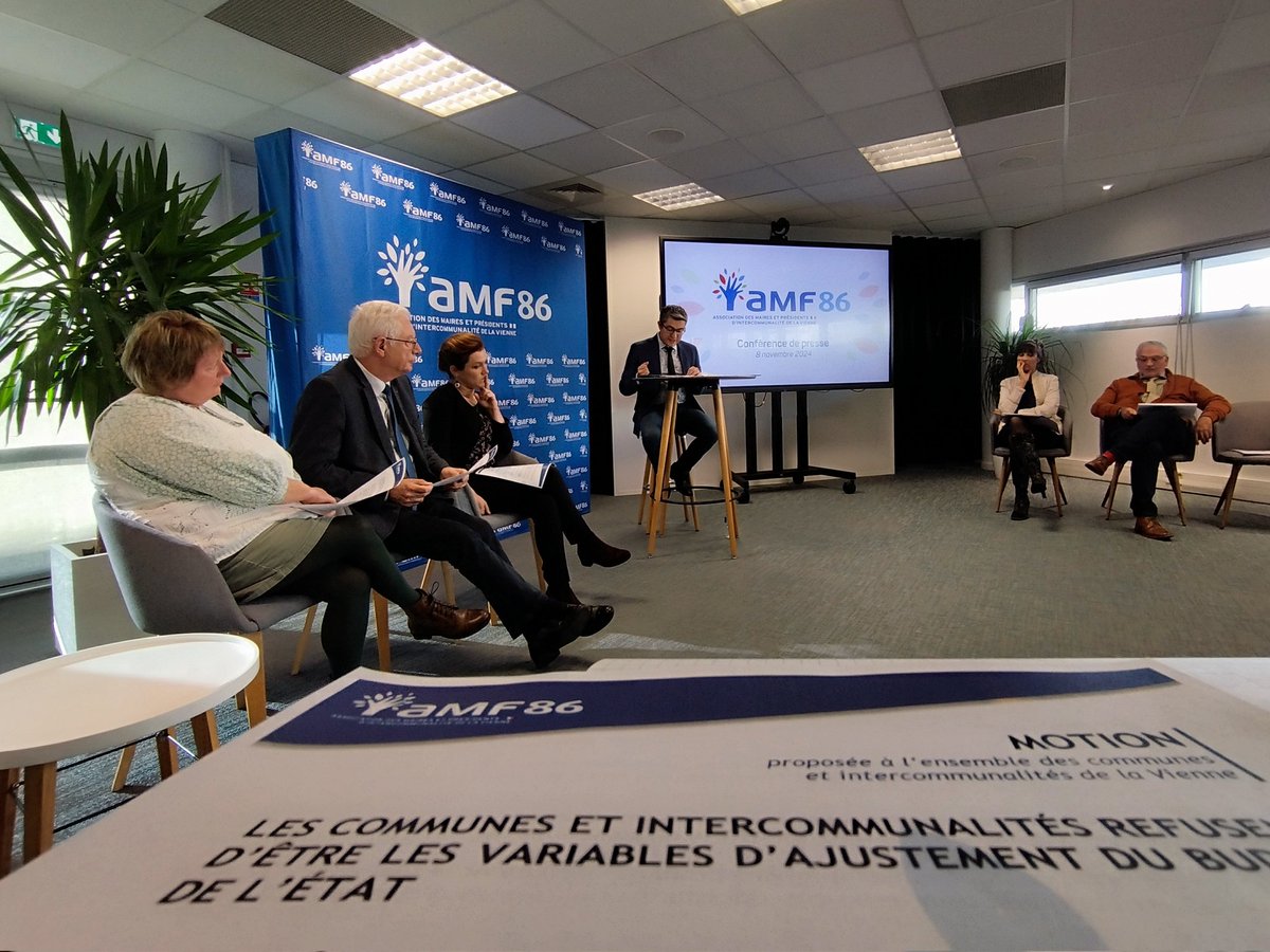 Association des maires de la Vienne tweet media