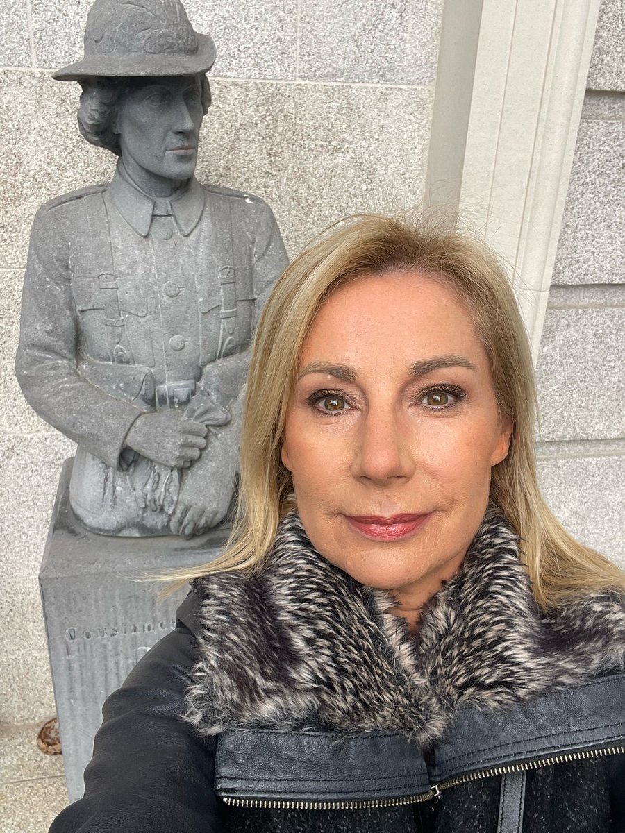 Last day in Leinster House!
Passed by the statue of Countess Markievicz. She was the first female senior minister. I was the nineteenth.
Onwards to the future! 🌟🌟🌟