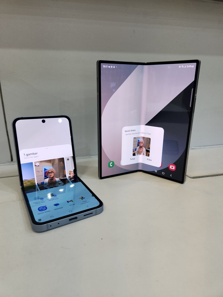 Novi04_'s tweet photo. Berbagi file besar lebih praktis dan mudah dengan Quick Share ✨️
#GalaxyZFans
#GalaxyZFold6
#GalaxyZFlip6
#GalaxyZLeaders https://t.co/9CyComPLqT