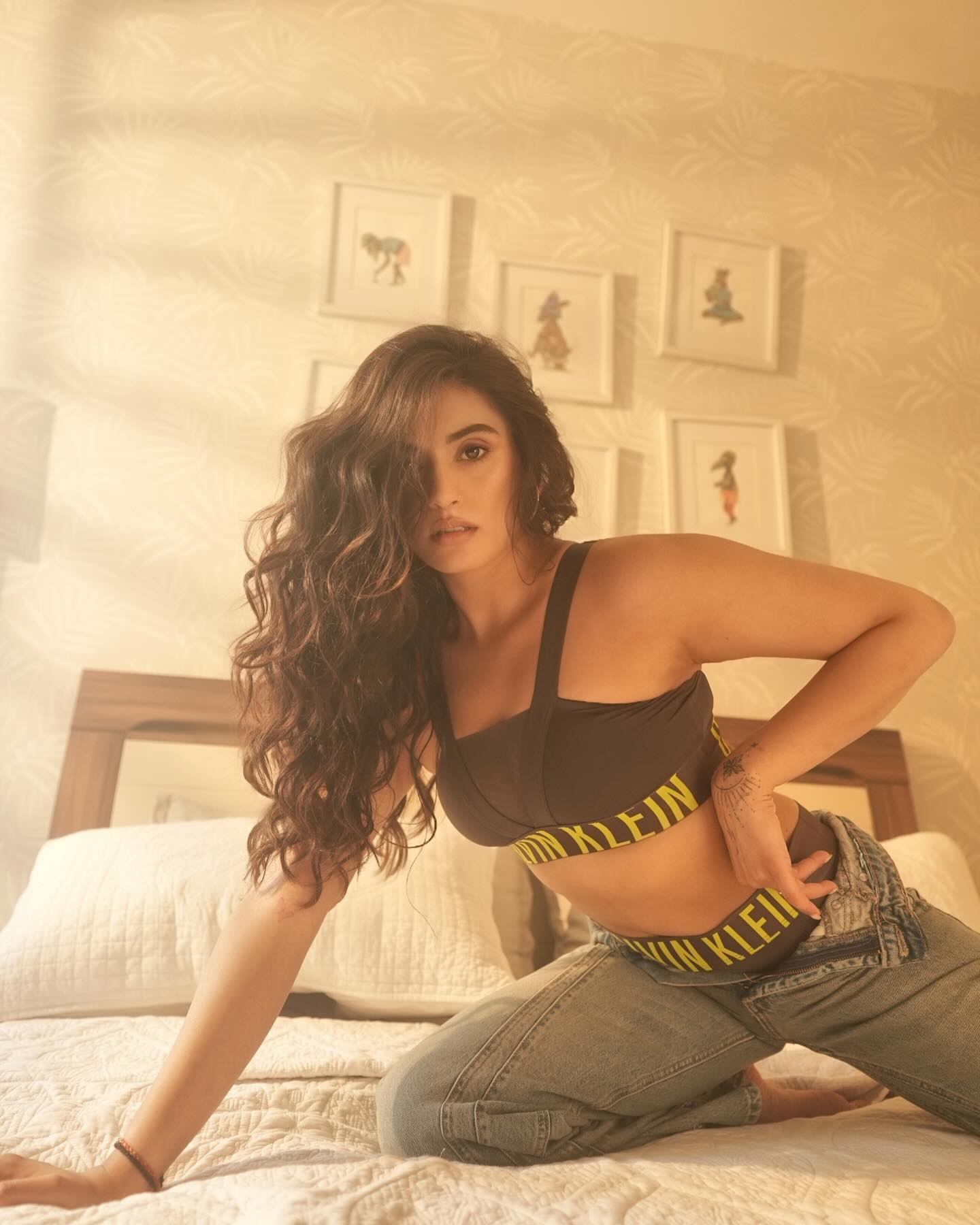 Gb3JzOUW0AA_9LJ?format=jpg&name=large