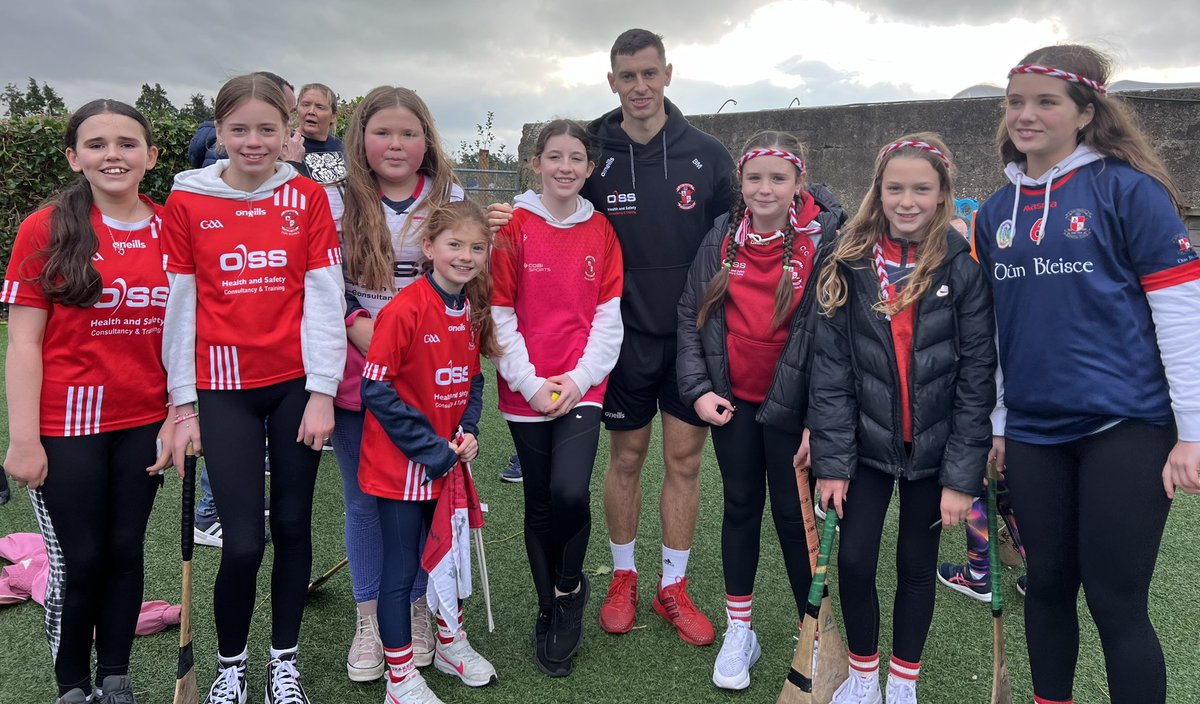 doonconventns's tweet image. Great excitement here in Doon Convent NS this morning as the students &amp;amp; Staff welcomed our past pupils- The County Champions with the John Daly Cup.  Dún Bleisce Abú👏🏆 @DoonGaaClub @LimerickGAAzine @LimkLeaderSport