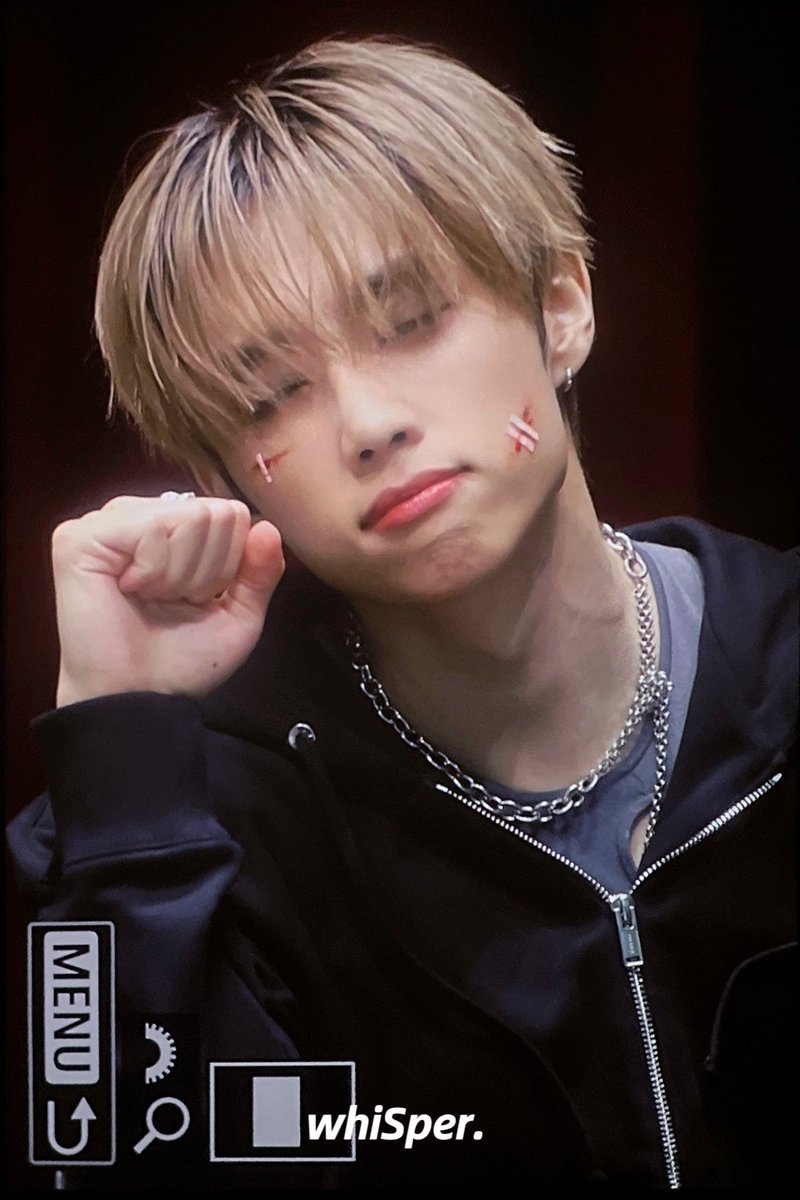 241108
#선우 #SUNWOO 
#더보이즈 #THEBOYZ