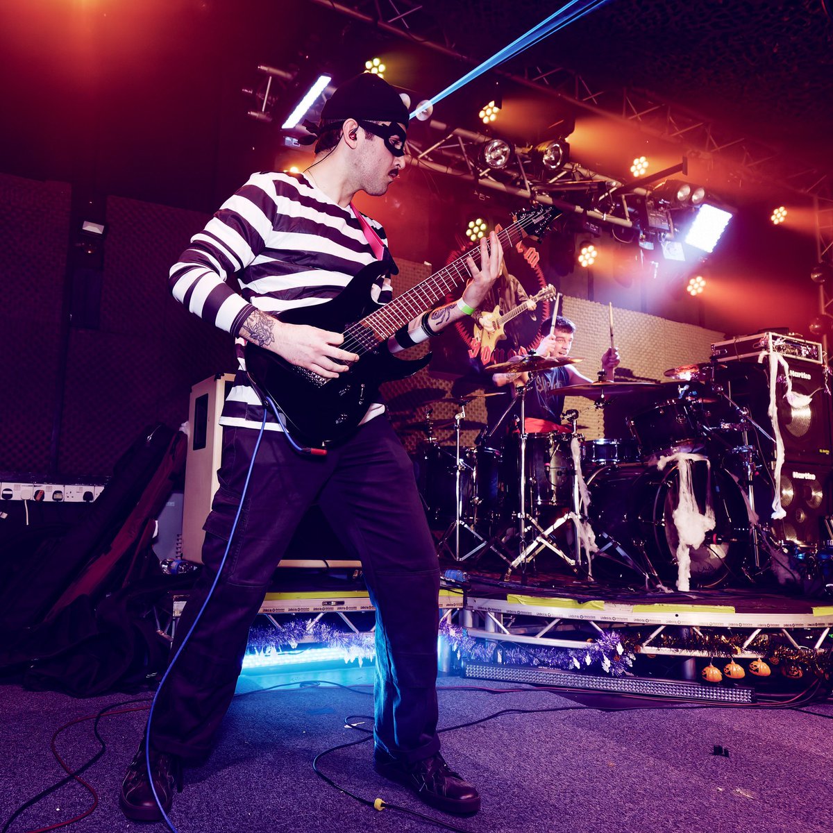 CoberMouth's tweet photo. South West came to RUIN Phantom Fest last weekend. Who was there to witness?👀

Shout out to everyone who brought the heat🔥

📸 - Paul Ryder

#PhantomFest #numetalcore #liveband #metalfestival #southwestbands https://t.co/V5QVOy9th0