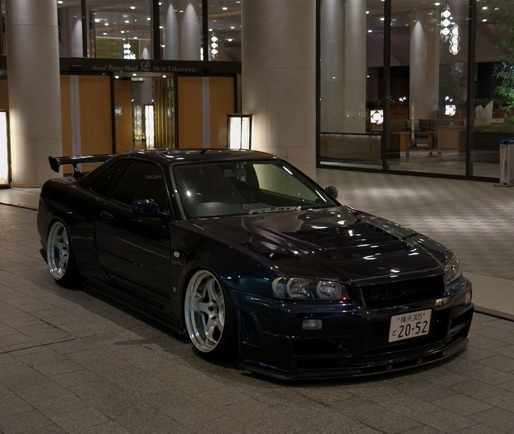 autoass's tweet photo. Nissan R34 Skyline GT-R https://t.co/ki0gAGZBuA