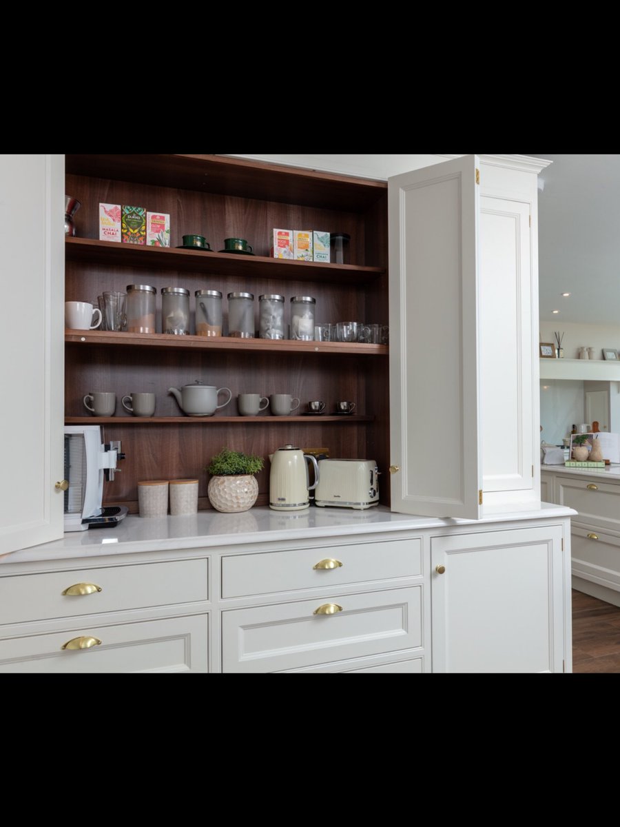 Making perfect areas that suit your lifestyle, like this wonderful kitchen in #Hampshire