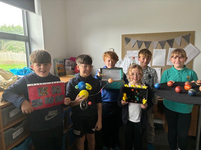 Pencoed Primary (@pencoedprimary) on Twitter photo Upper School Scientists
US pupils have impressed us with their home learning task where they carried out a science investigation or created a scientific model! We have enjoyed listening to some of their presentations this morning! <a href="/voice21oracy/">Voice 21 Oracy</a> Upper School Scientists
US pupils have impressed us with their home learning task where they carried out a science investigation or created a scientific model! We have enjoyed listening to some of their presentations this morning! <a href="/voice21oracy/">Voice 21 Oracy</a>