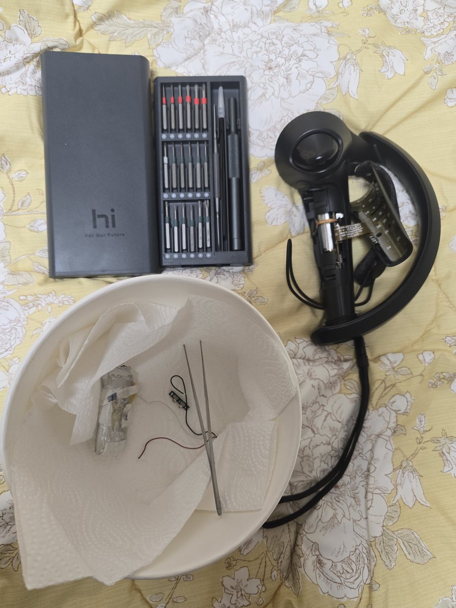 MinaD05's tweet photo. #valve #index #indexvalve #vive
Reloading!!!
battery problem ffs😮‍💨 https://t.co/YJdBxMl82K
