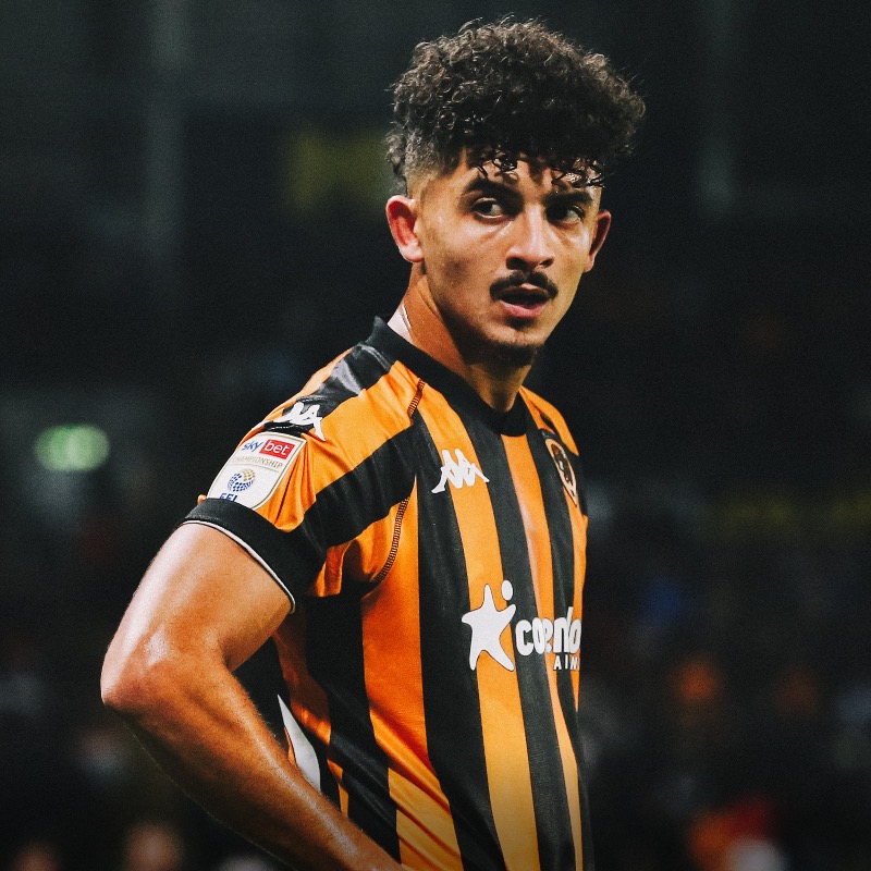 HullCity's tweet photo. We can confirm that Mohamed Belloumi has suffered an ACL injury.
 
We’re all behind you, Mo. Have a speedy recovery and we can’t wait to see you back on the pitch soon 🧡
 
#hcafc