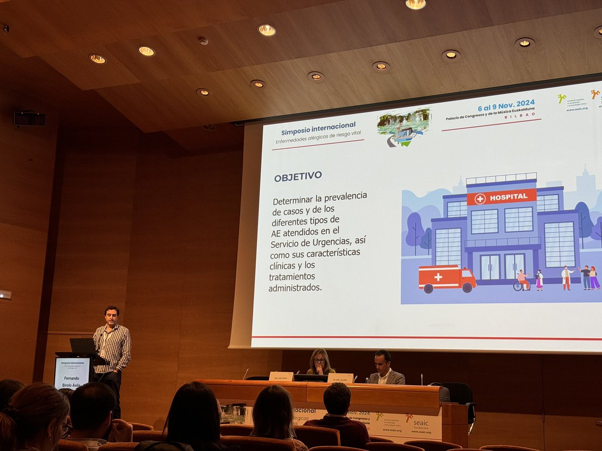 Presentant els resultats de l’estudi d’angioedema a <a href="/urgalthaia/">Urgències Althaia</a> per part del Dr Birolo resident del servei d’al·lergologia d’<a href="/althaiamanresa/">Fundació Althaia</a> #MIR <a href="/SEAIC_Alergia/">SEAIC</a> <a href="/CAJMIR_SEAIC/">CAJMIR</a> . Molt bona feina, Ferran! 🤗