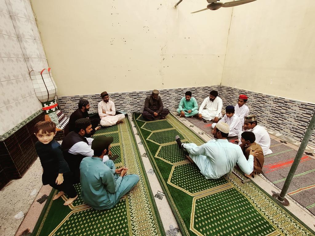 MSMofficialCP's tweet image. ایم یو سی بوسال کے زیر اہتمام حلقہ درود منعقد کیا گیا اور منڈی م 10 نومبر کنونشن کے حوالے سے مشاورت کی گئی
#Celebrating30YearsOfMSM #StudentConvention
 #MSMForStudents
 #MSMPakistan 
#FarhanAziz
#MuhammadZeeshan 
#30YearsOfMSM #NationalStudentsConvention
#30foundationday