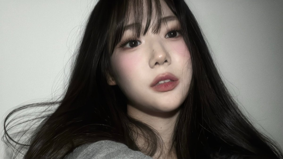 얼마 있니

#tripleS #트리플에스 #トリプルS
#トリプルエス #トエス
#SeoYeon #서연 #ソヨン