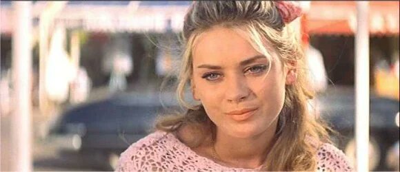 ⚫️ Geneviève Grad, interprète de Nicole Cruchot, la fille de Louis de Funès dans la saga des Gendarmes, est décédée la nuit dernière à l'âge de 80 ans... 🙏😢💔 (mari à AFP)