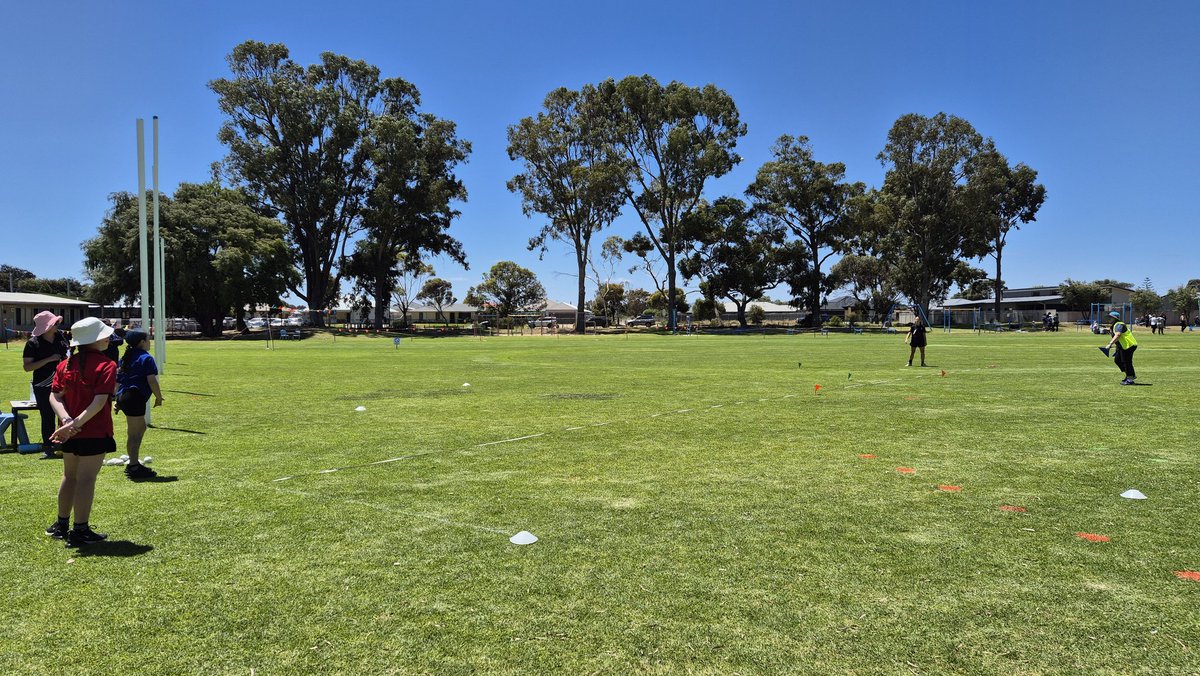 Day 1 of the two day faction carnival. Thursday was cross country, throws (pictured), and jumps. Day 2 was 75m, 100m, 200m, 400m running, relay, leaderball, multi ball. Great day out today on day 2.