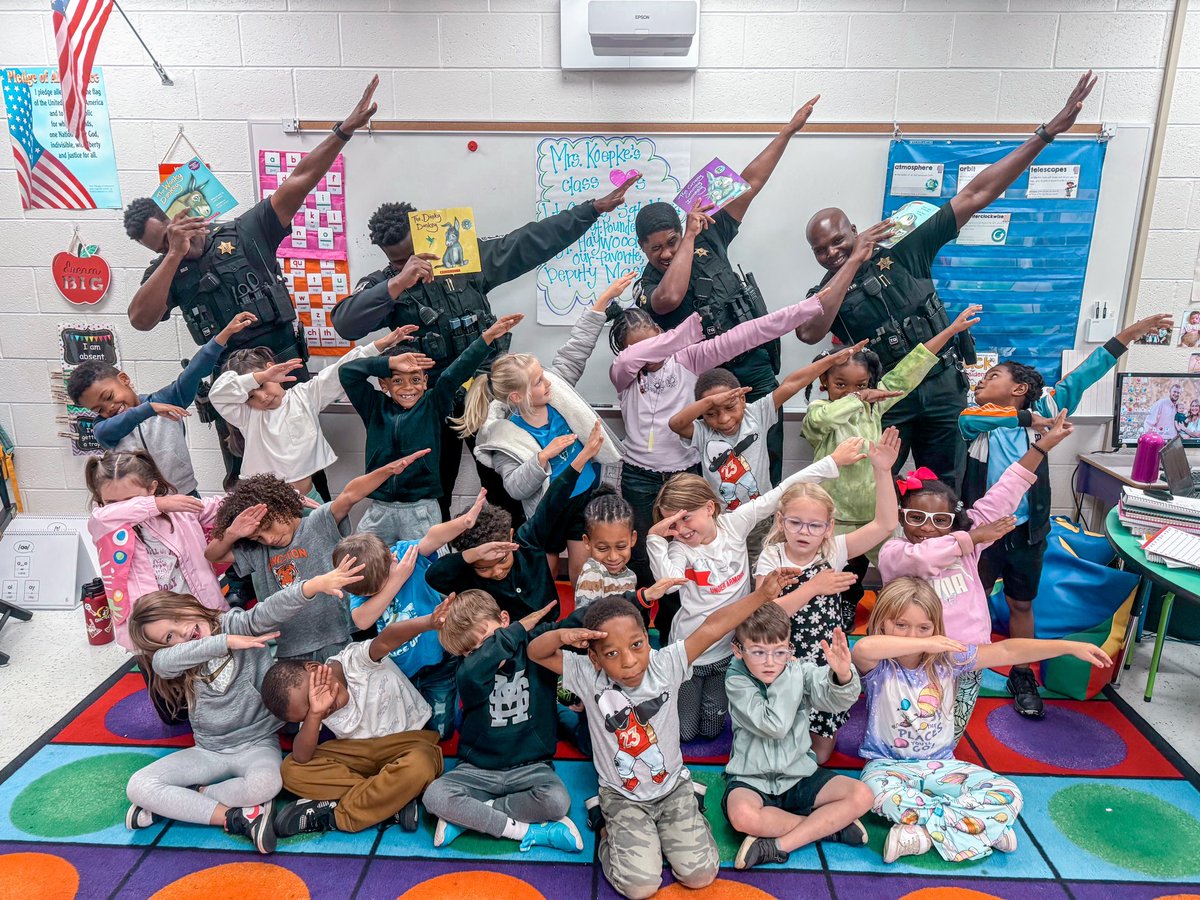 One of my favorite traditions of the year is having <a href="/DCSDsocialmedia/">DeSoto Co Sheriff</a> SROs come and read to our class! 🤩 Thank you Lt. Curtis, Sgt. Haywood, Sgt. Maze, &amp; Deputy Massey for reading the Wonky Donkey series to my class again this year! We love having yall at <a href="/TweetDCS_DCPS/">DCPS</a> 💜🤗