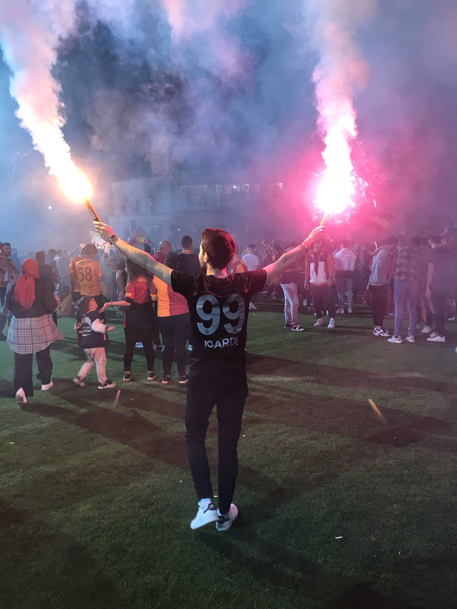 necatikeskinn's tweet photo. Bu profil Mauro Icardi iyileşene kadar karartılmıştır. https://t.co/NJwHreSelw