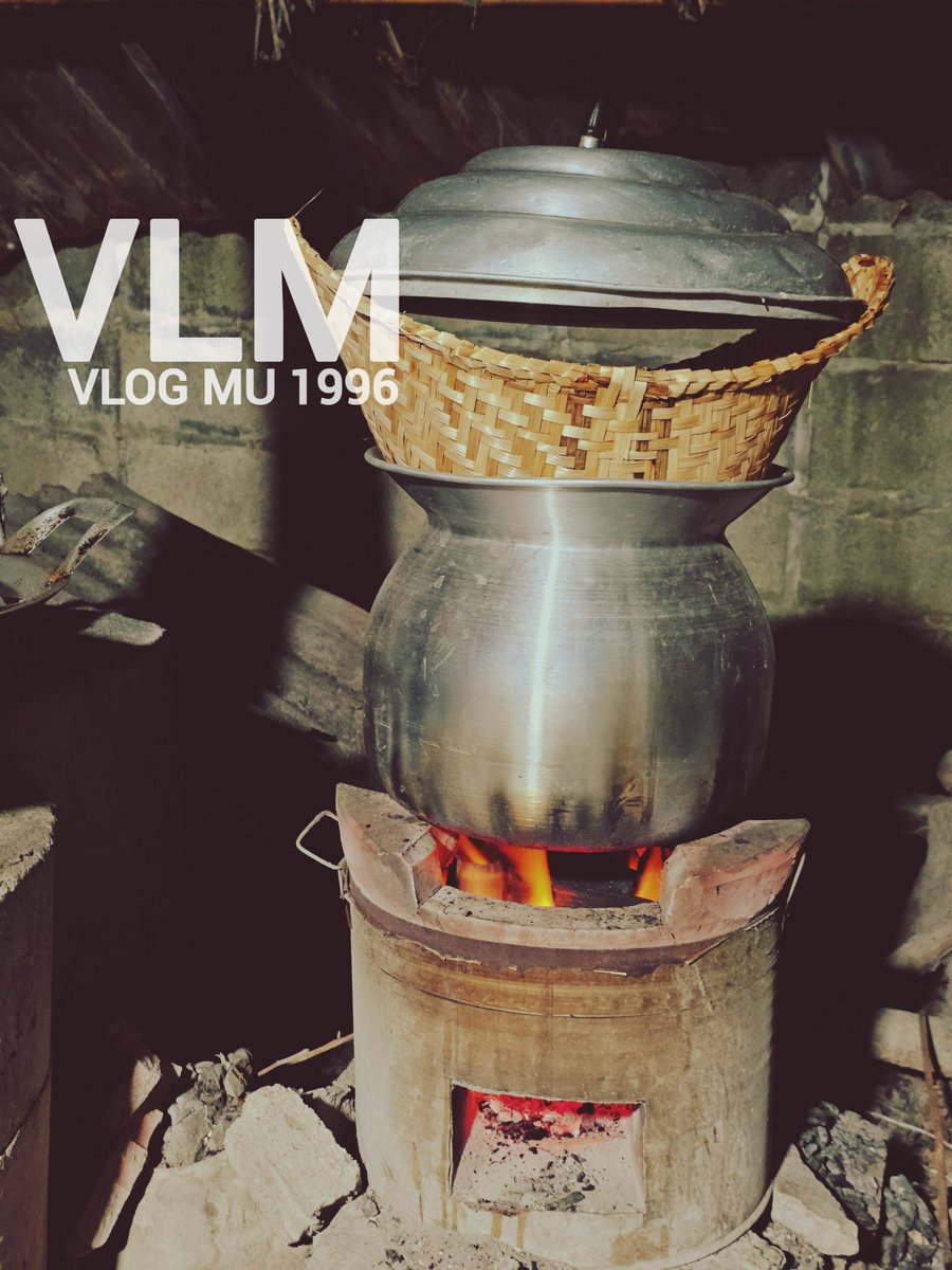 MUNIN1103's tweet photo. บ้านๆ #VLOGMU1996 https://t.co/csBBos43s9