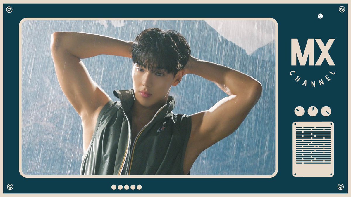 OfficialMONSTAX's tweet photo. 🎥
#몬스타엑스 #몬채널 📺
#Behind EP.424
SHOWNU 
K-Way

#셔누 #SHOWNU
#MONSTAX #MONSTA_X

▶ https://t.co/rSWIJn1Dp3 https://t.co/DYns62dNgD