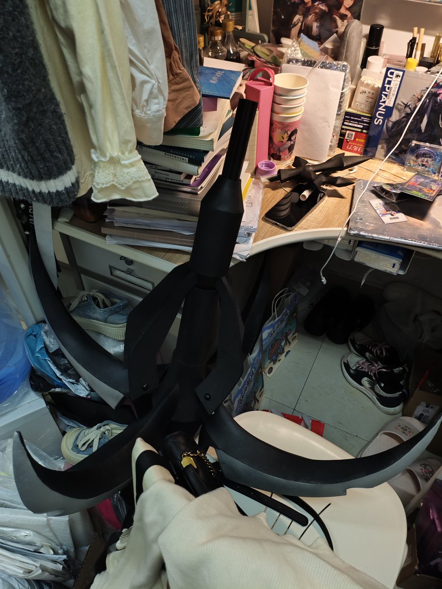 BackOmO2024's tweet photo. #Ulpianus 's weapon!
#Arknights #cosplay #Ulpian https://t.co/wYvFxH0SX8