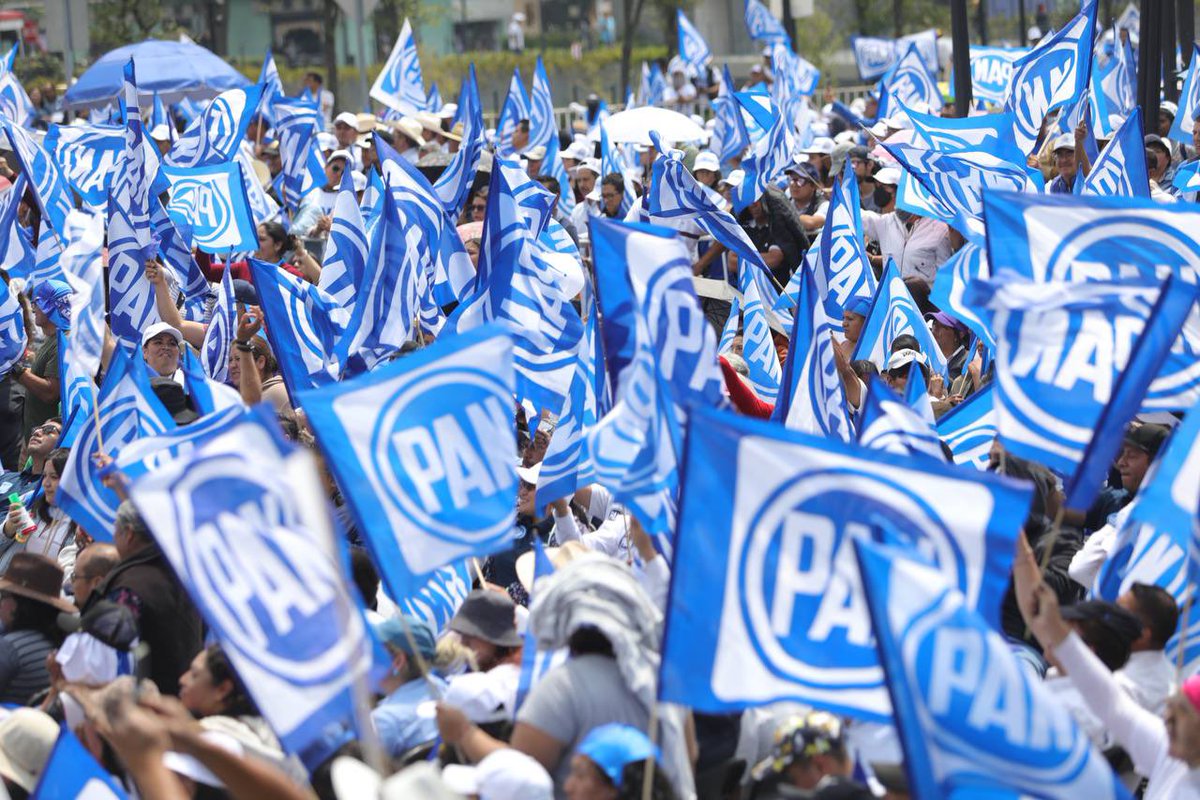 Martín Orozco (@martinorozcoags) on Twitter photo A dos días de la elección interna en <a href="/AccionNacional/">Acción Nacional</a>, es importante que TODOS los militantes leamos esto.
Necesitamos defender el proyecto de <a href="/AdrianaDavilaF/">Adriana Dávila</a> en las urnas este 10 de noviembre y erradicar este tipo de prácticas en el partido.
A compartir este texto:
CONECEN y A dos días de la elección interna en <a href="/AccionNacional/">Acción Nacional</a>, es importante que TODOS los militantes leamos esto.
Necesitamos defender el proyecto de <a href="/AdrianaDavilaF/">Adriana Dávila</a> en las urnas este 10 de noviembre y erradicar este tipo de prácticas en el partido.
A compartir este texto:
CONECEN y