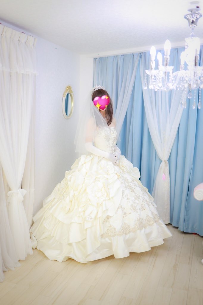OPH1202's tweet photo. 土日祝の前日当日突発予約も大歓迎👰‍♀️

お急ぎのお客様
050-5806-8884

24時間受付のサイト予約からもご相談下さい💁‍♀️

#首都圏最大級女装サロン
#ウェディングドレス女装
#ドレスだけで100着以上
#ゴージャスコース https://t.co/Oa1XtqXsyI