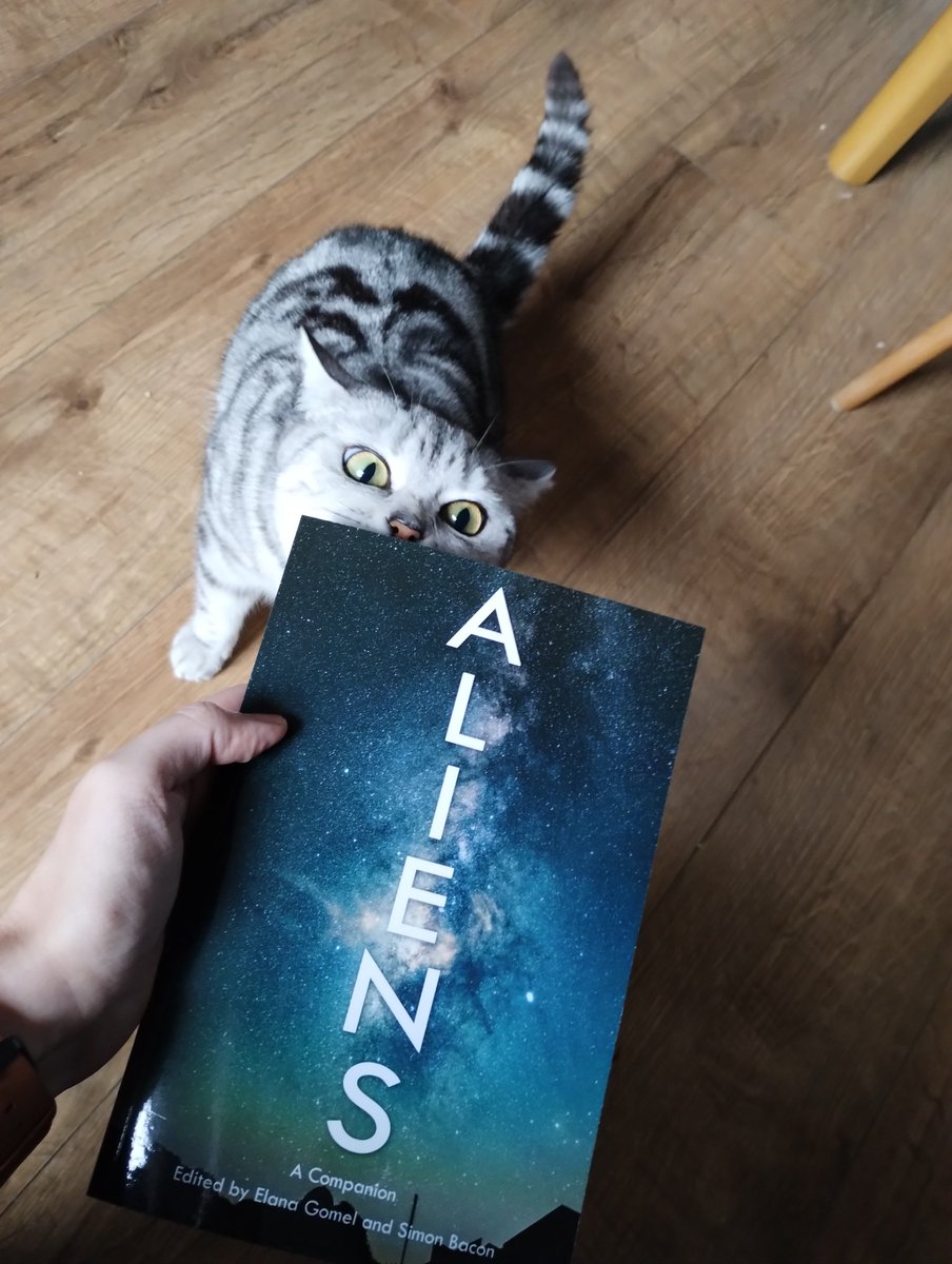 Carl Wilson (@cdwilson) on Twitter photo Kipo: "Take me to your feeder!"
🚨New Publication 🚨 in 'Aliens: A Companion', edited by <a href="/baconetti/">Simon Bacon</a> and Elana Gomel. I wrote an essay on aliens in videogames, which was great fun to work on. 👽👽👽🕹️ Kipo: "Take me to your feeder!"
🚨New Publication 🚨 in 'Aliens: A Companion', edited by <a href="/baconetti/">Simon Bacon</a> and Elana Gomel. I wrote an essay on aliens in videogames, which was great fun to work on. 👽👽👽🕹️