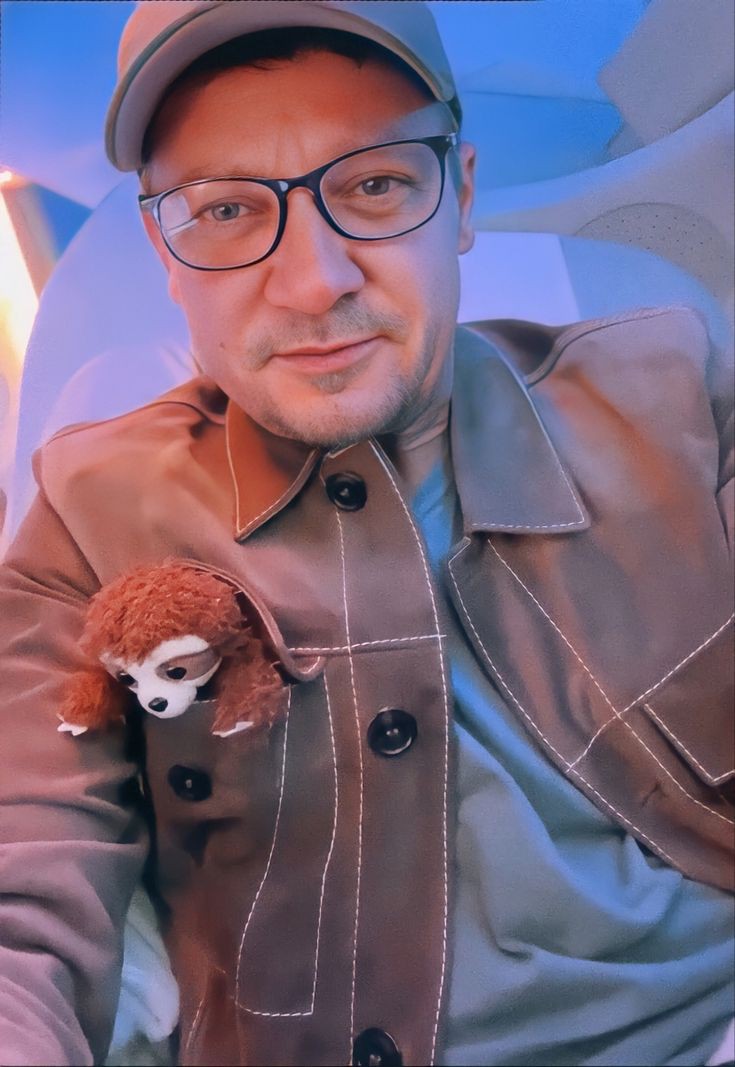 Jeremy Renner (@jer82157) on Twitter photo 