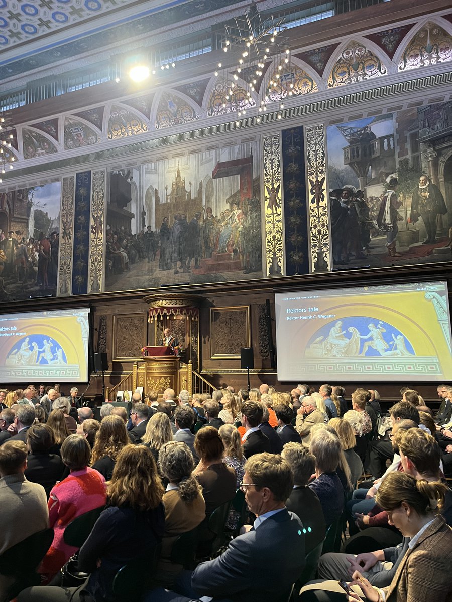 Københavns Uni tweet media