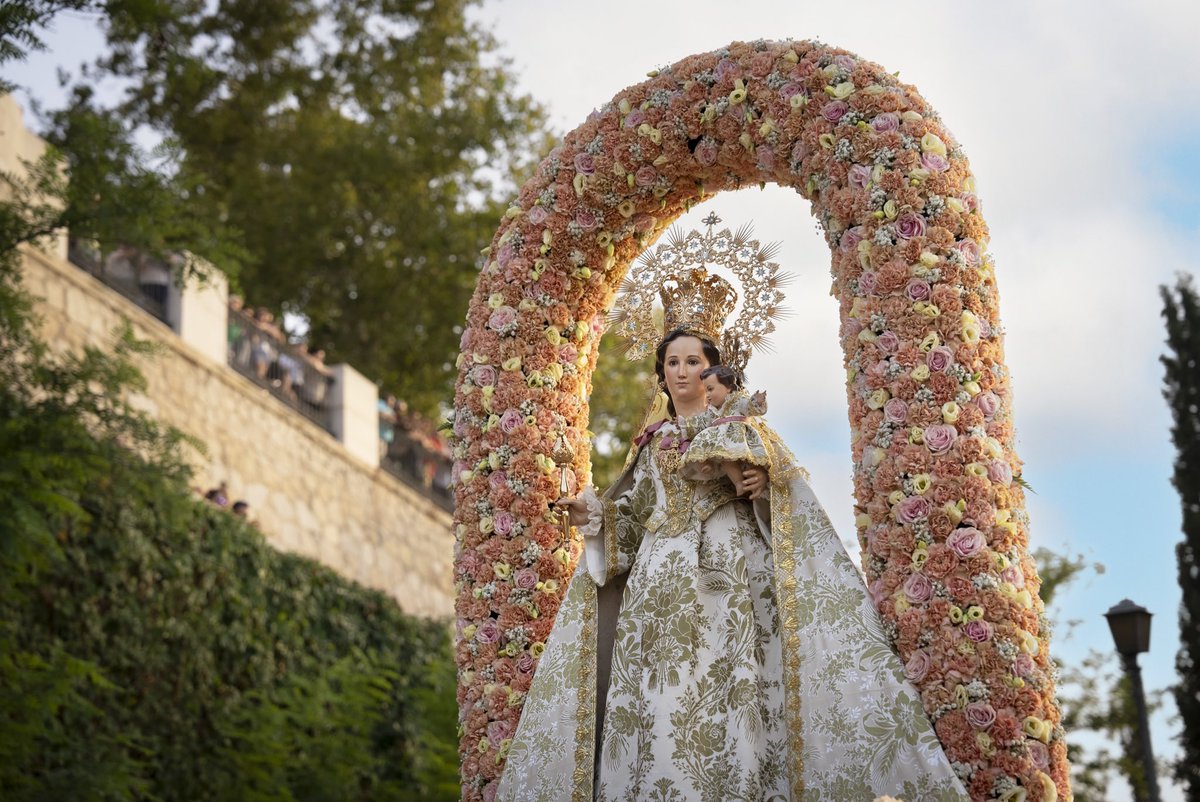 Misa Patrona ~ <a href="/jhpcieza/">Semana Santa Cieza</a> 

Mañana, a las 16:30h, en el Santuario del Collado de la Atalaya, celebraremos la Santa Misa en honor a nuestra Patrona, la Stma. Virgen del Buen Suceso. 

Fotografía de Enrique Centeno.

#ACiezaporsuSemanaSanta #SemanaSantaCieza #PatronadeCieza