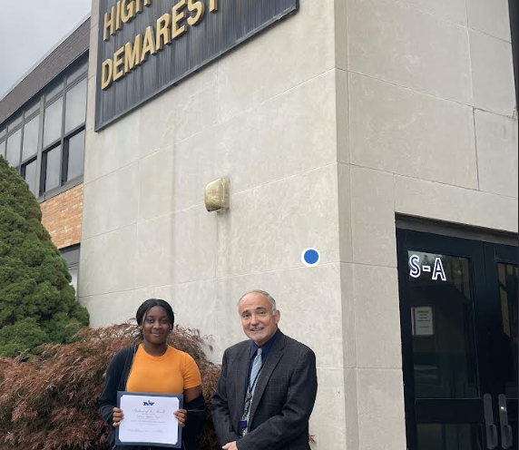 BSabatiniNVD's tweet photo. Congratulations to NVD's October Student of the Month: Alvina Aduhene-Fofie!
#nvdpride, #nvcpride, #nvalleyed, #supernv https://t.co/raDAFZpP12